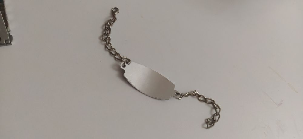 Продам простой рокерский браслет Ария