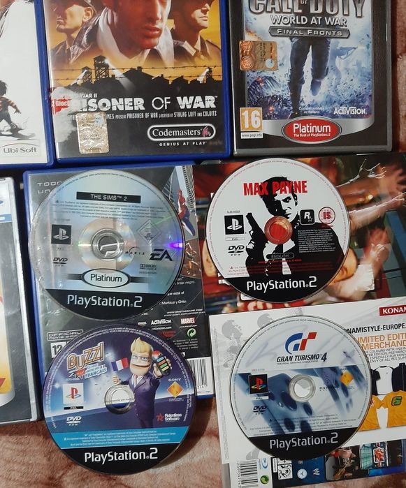 Vând în stare buna PlayStation 2