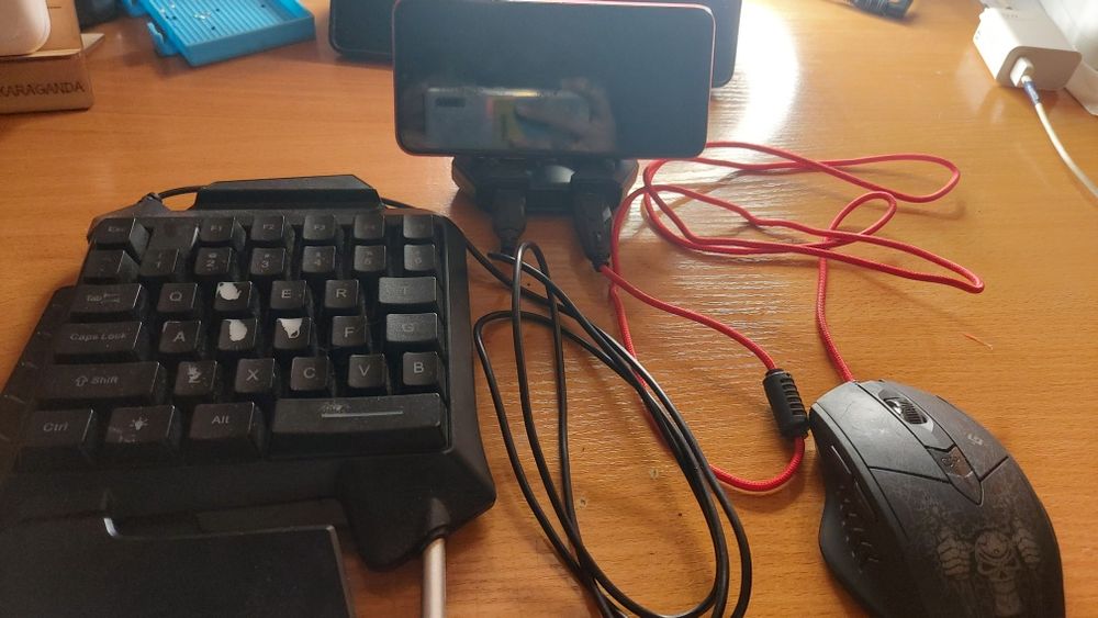 Игровая приставка для телефона