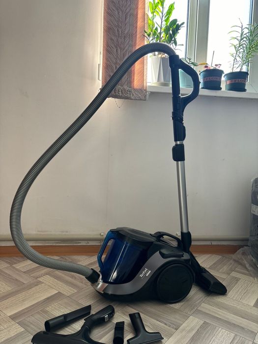Дешево!Пылесос tefal