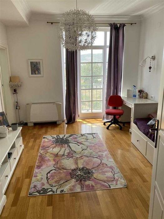 Дава се под наем Тристаен апартамент в София, Дианабад - 100 кв.м за 765 € - Снимка #1