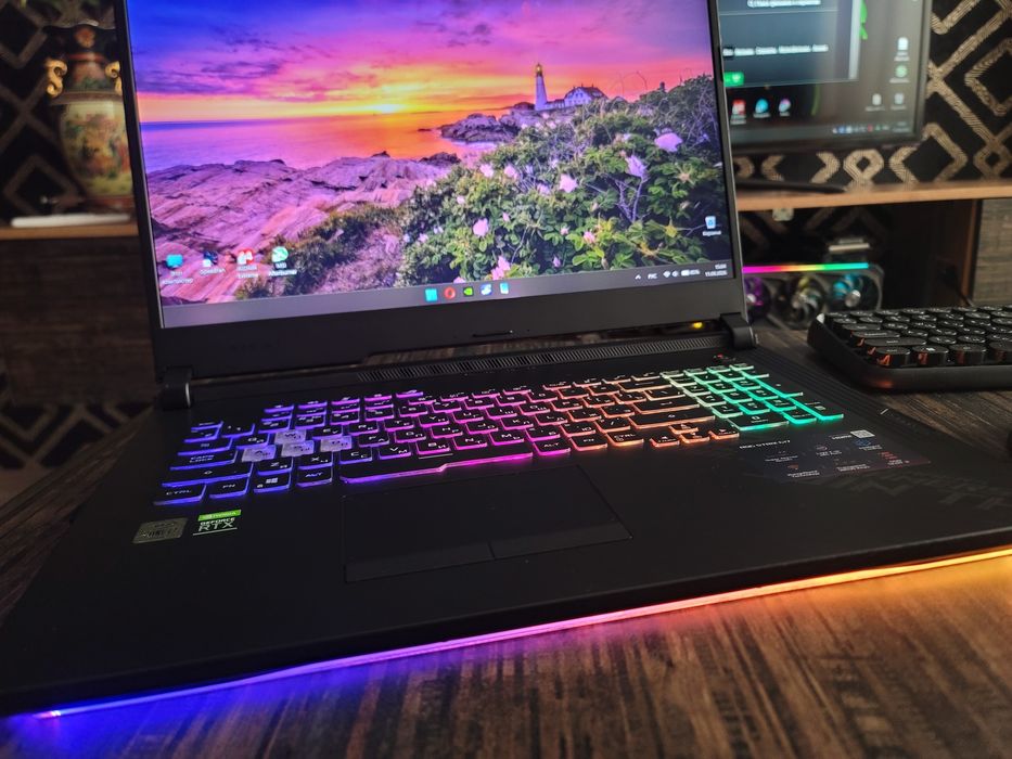 ROG STRIX G17.  Продажа (обмен) RTX 8 gb