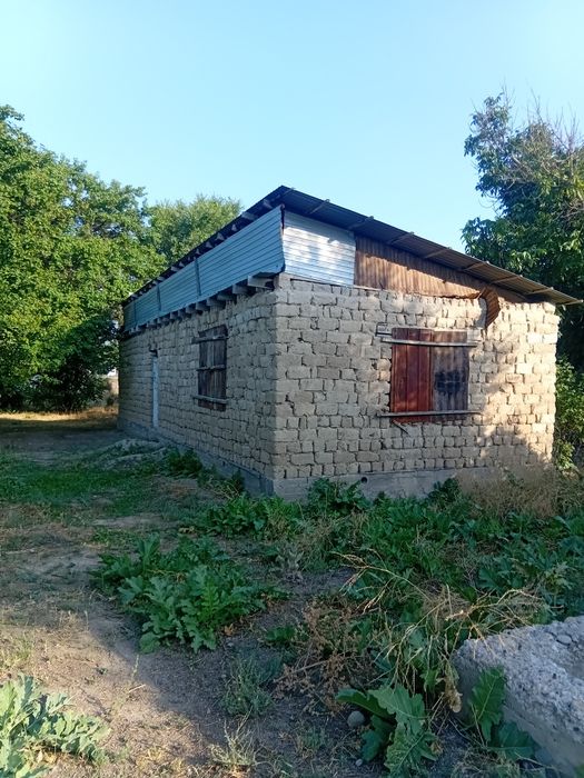 Недостроенный дом в Таразе