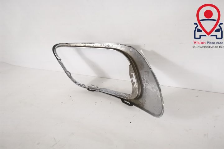 Декоративен Елемент Решетка Проектор Дясна Оригинална В Добро Състояни