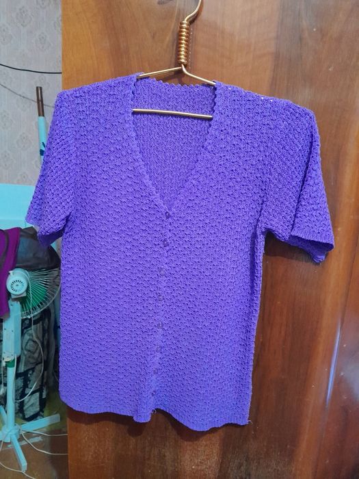 Женская кофта с коротким рукавом