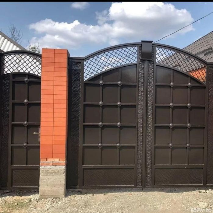 Ворота . Заборы . Навесы . Двери