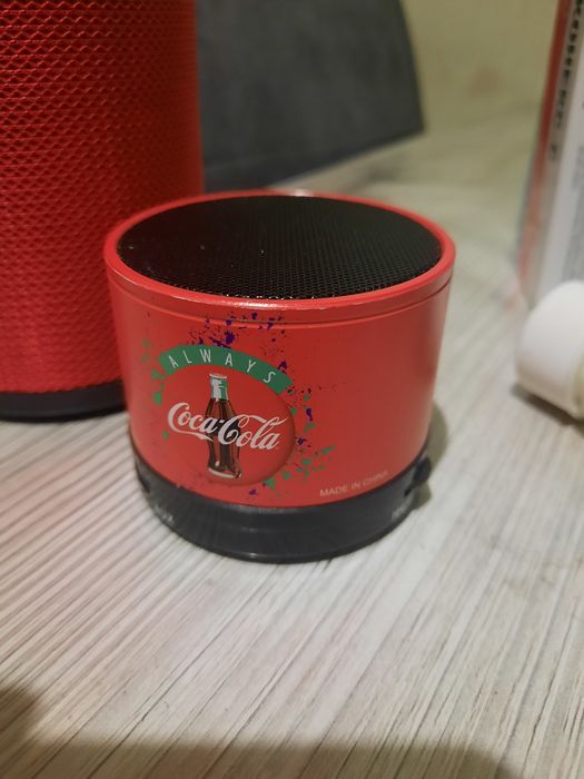 Портативная колонка