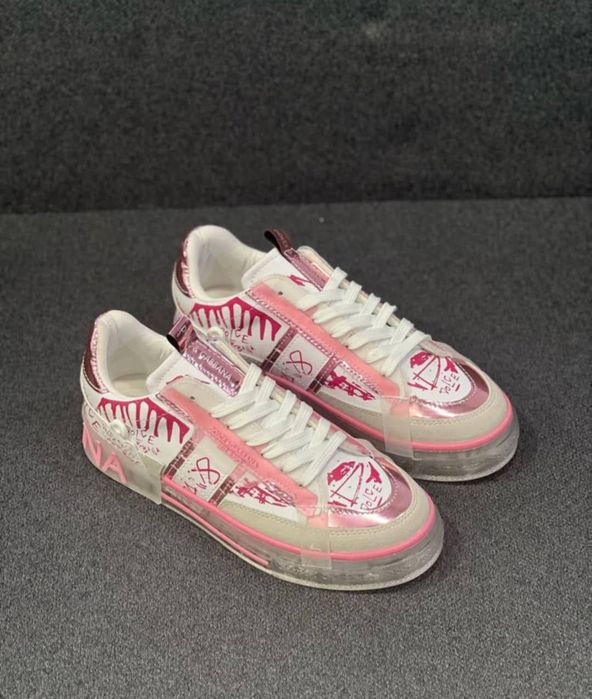 Adidași pentru femei