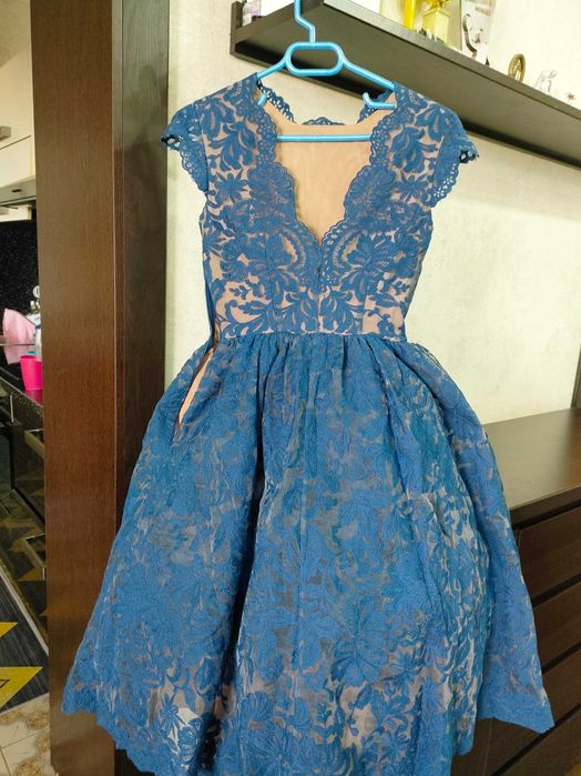 Продам платье очень красивое