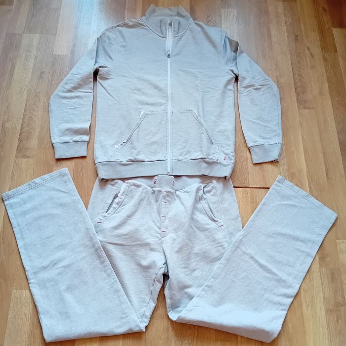 Къси гащи, спортен екип, анорак