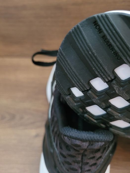 Adidas/дамски маратонки-37номер