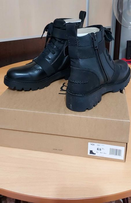 Ghete UGG, noi, fara eticheta
