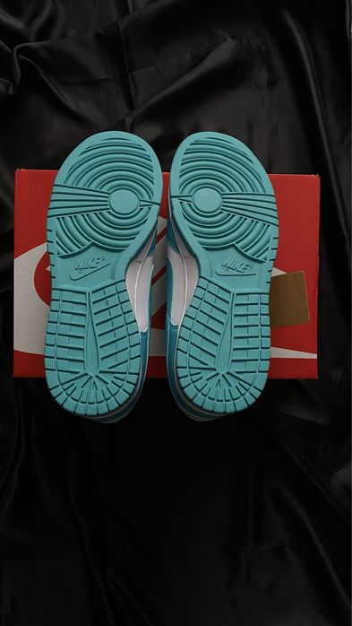 Nike Dunk Low “Next Nature”