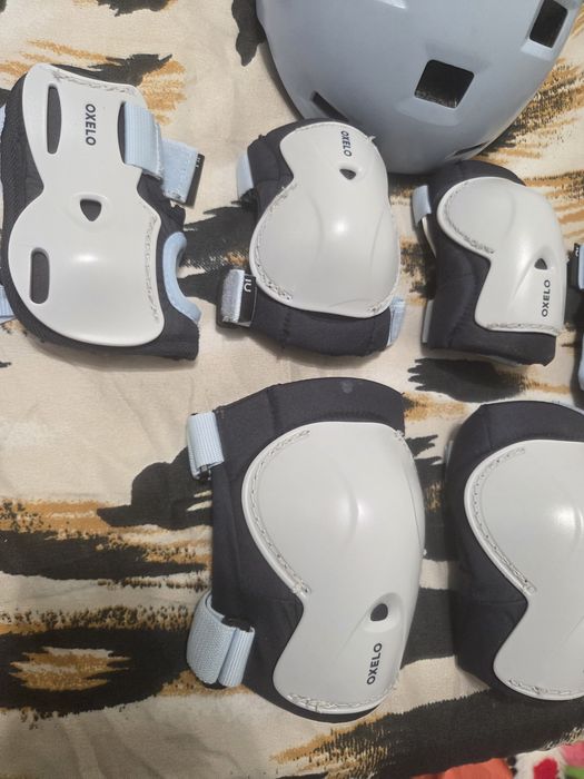 Set cască +protectii Decathlon