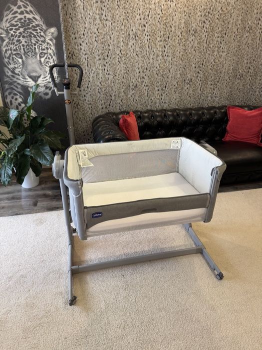 Десткая кроватка люлька Chicco (италия)