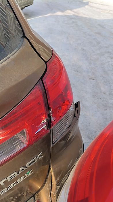 Бампер задний subaru 2010г оригинал!