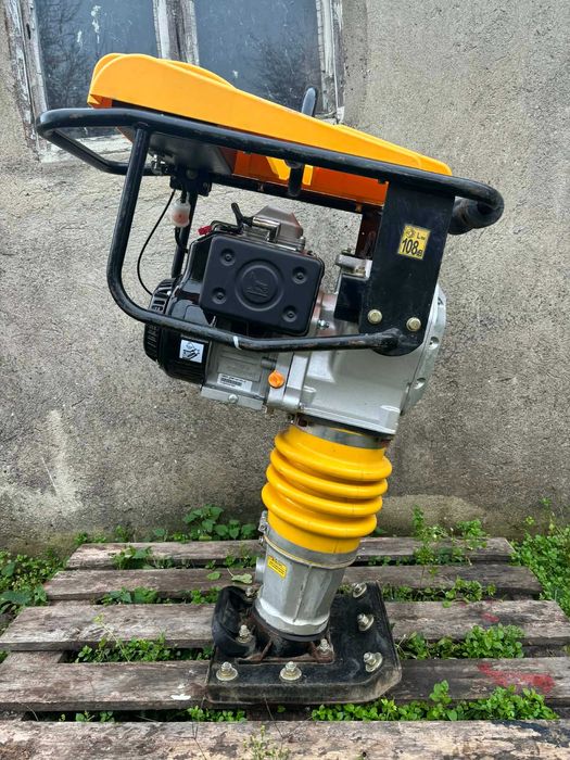 Трамбовка виброплоча