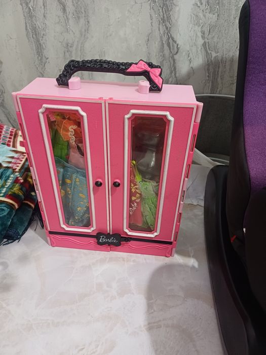 Продаётся фирменный кукла барбе mattel