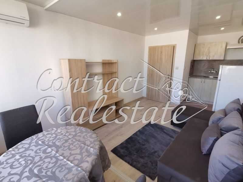 Дава се под наем Двустаен апартамент в Варна, Център - 42 кв.м за 357 € - Снимка #1