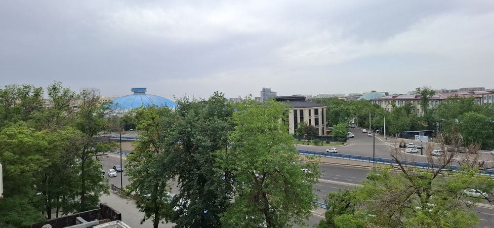 Продаётся 3-комнатная квартира в центре Ташкента