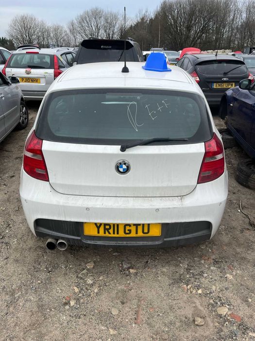 Dezmembrez BMW E87 2.0 d cod motor N47D20A manuala an 2011