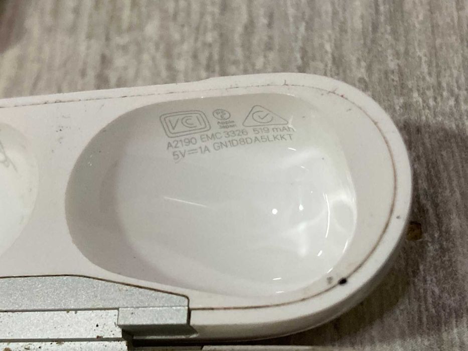 Apple AirPods Pro  (MWP22ZM/A)