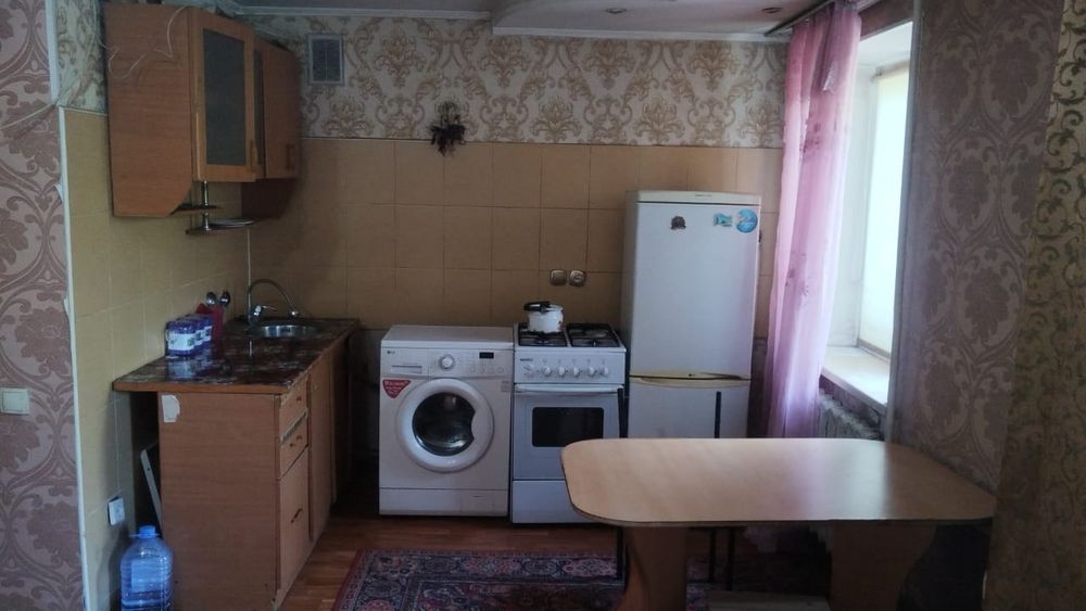 Сдам 1-комнатную в центре