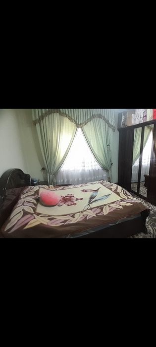 Продаётся квартира в центре Кибрай ул Зебунисо