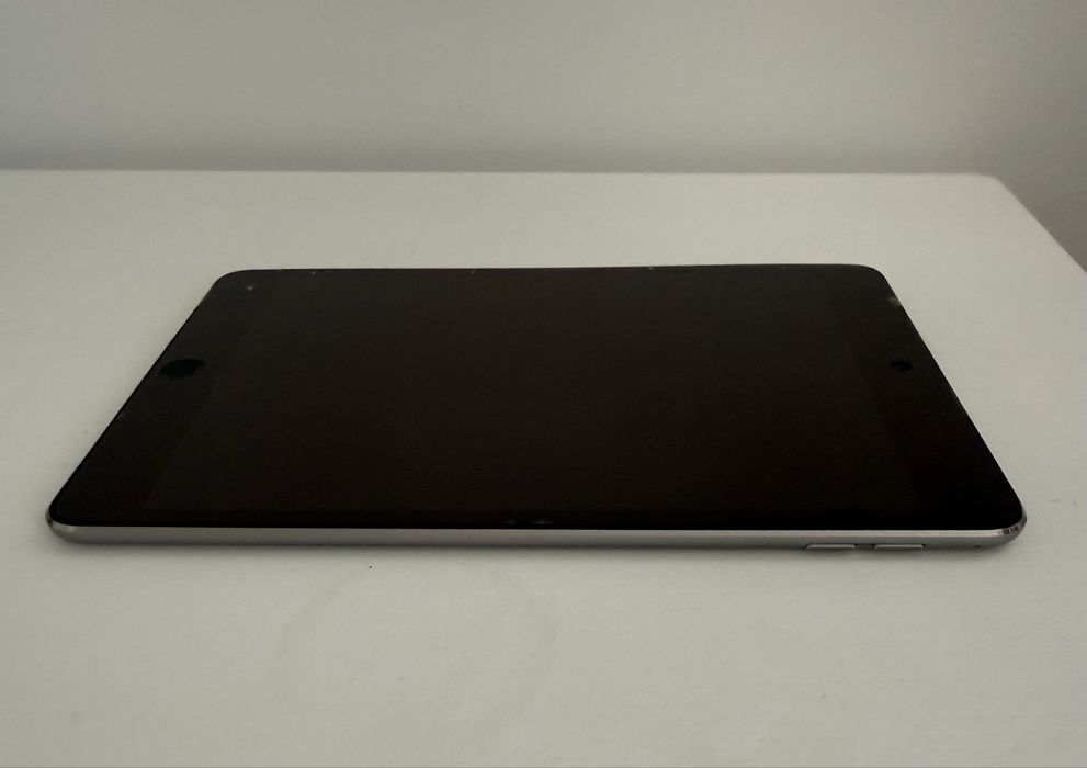 iPad 4 mini 16Gb A1538 - pentru piese