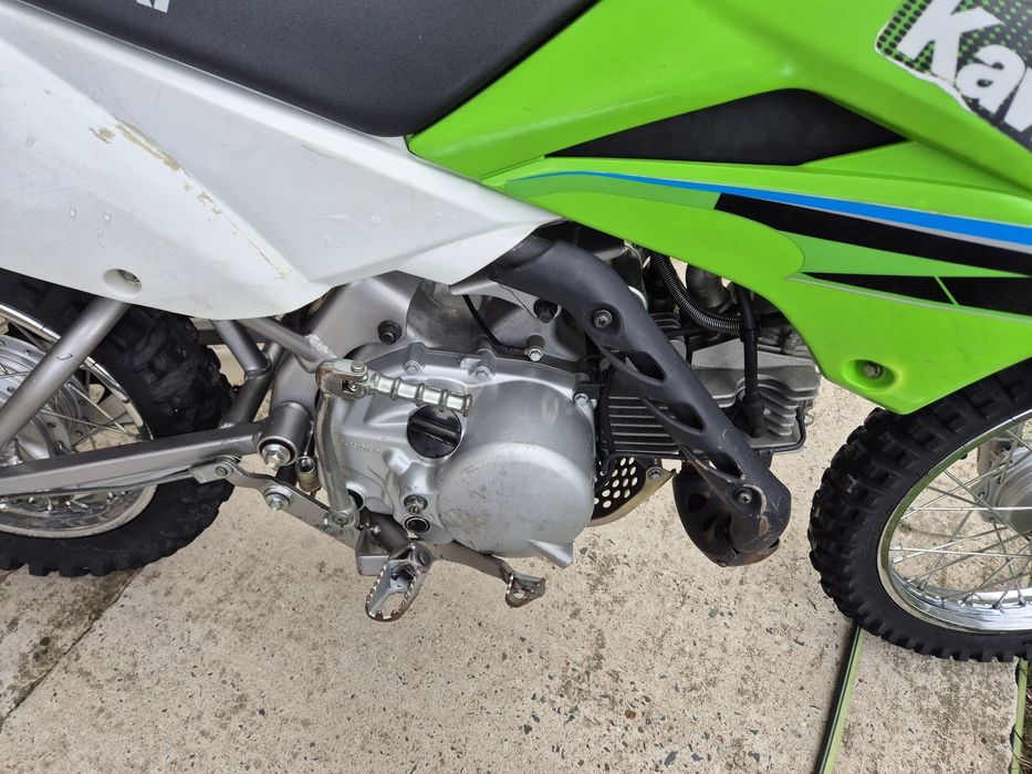Motocicleta Kavasaki klx 110 cmc