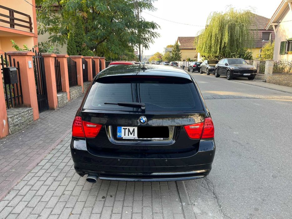 BMW 3 Series 2010 — imagine 4