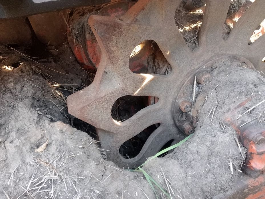 Продам трактор Алтаец Т4