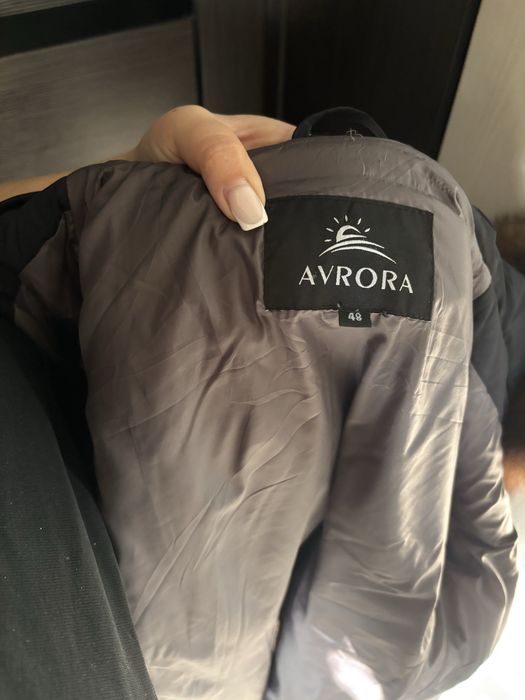 зимняя куртка от бренда Avrora
