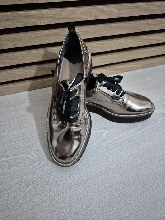 Vind pantofi dama