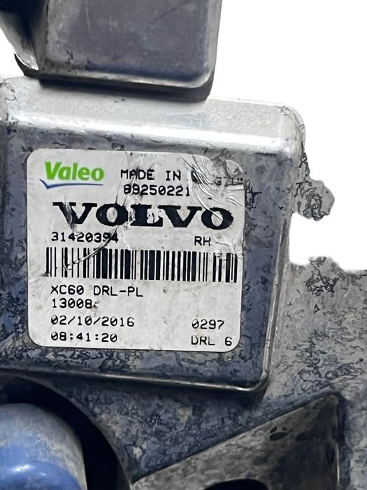 Far Led Lumina De Zi Dreapta Fata Volvo Xc60 156 2008 -> 89250221
