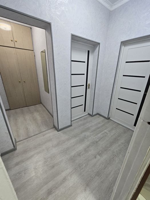 Сергили район 8-худудда 1 хона 2 хона килинган квартира сотилади