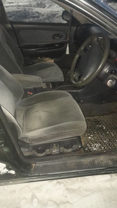 Mitsubishi Emeraude 1993