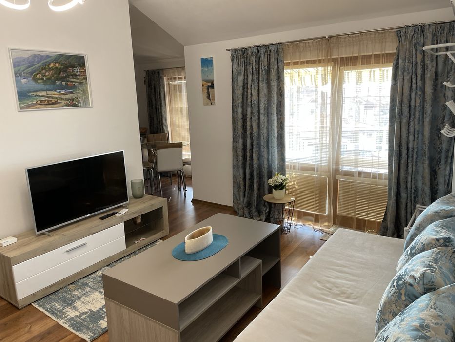 Двустаен апартамент в Царево, кв. Василико