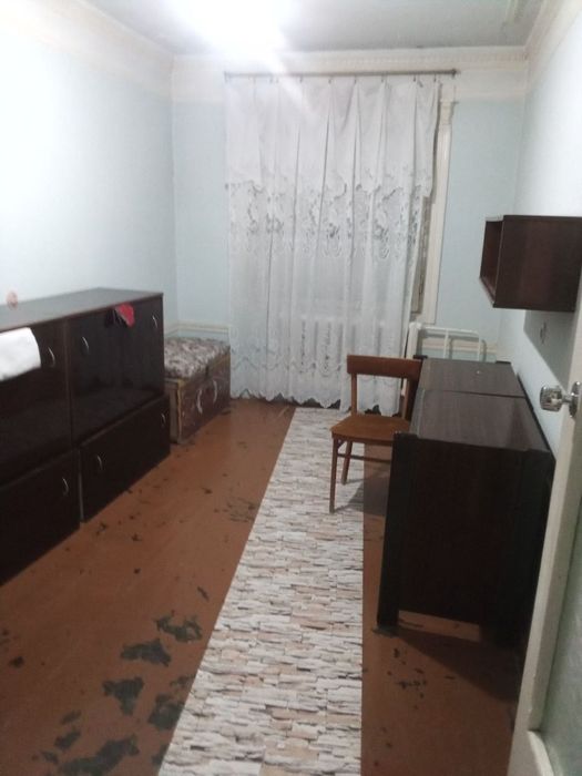 3 xonali ko'p qavatli uy