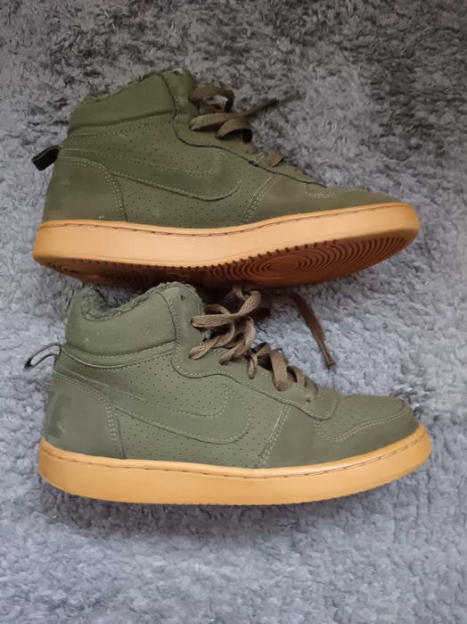 Adidas nike.ciloarea verde.marimea 36.