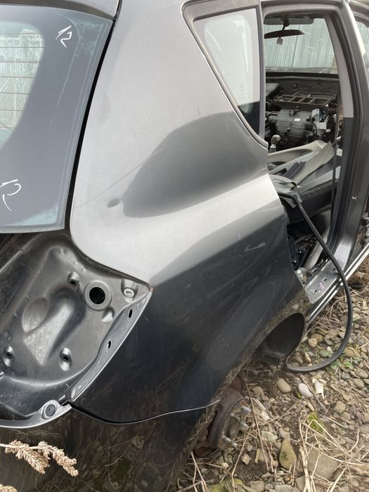 aripa dreapta spate kia ceed 2010