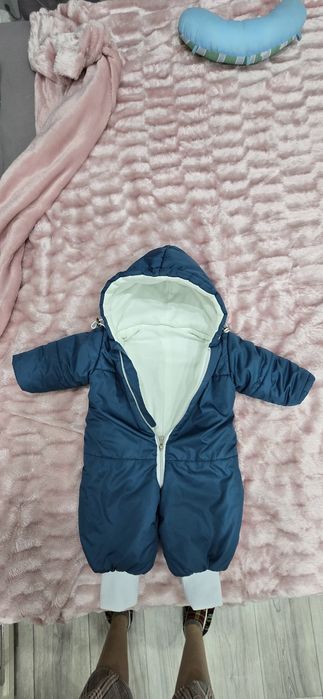 Продам детский комбинезон демисезон