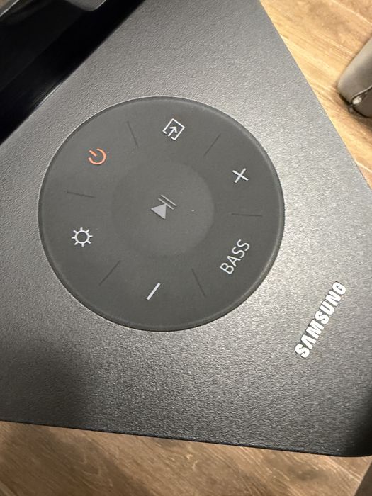 Музыкальная колонка Samsung