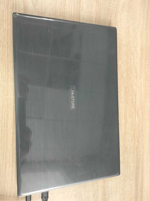 Продам ноутбук, пользовались мало.