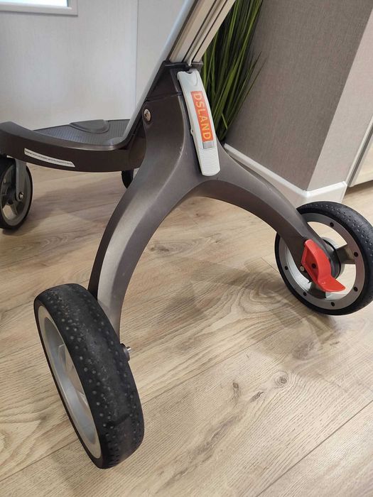 Бебешка количка stokke