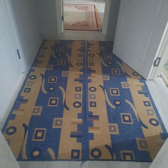 Продам ковровую дорожку 2 шт.