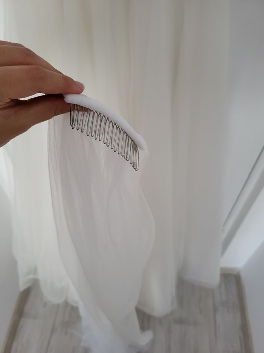 Rochie Mireasa marimea S, cadou voal