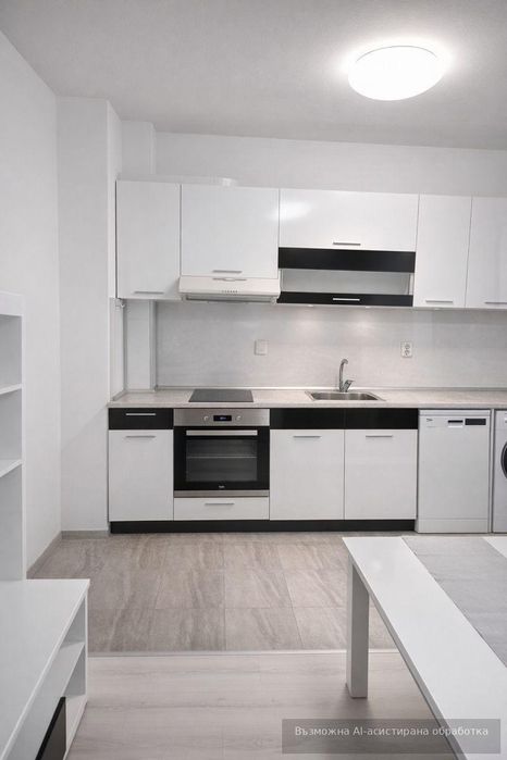 Двустаен апартамент в кв. Кючук Париж с паркомясто