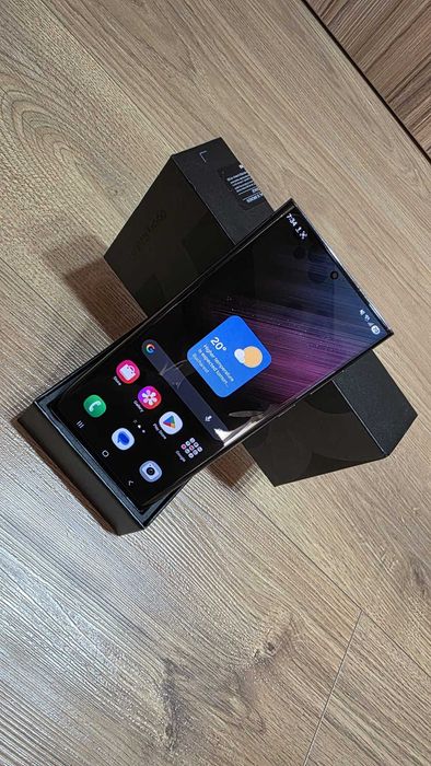 Samsung Galaxy S22 Ultra 5G | 256GB / 12GB RAM | Phantom Black | Dual Sim