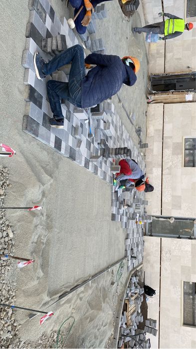 Укладка тротуарной плитки